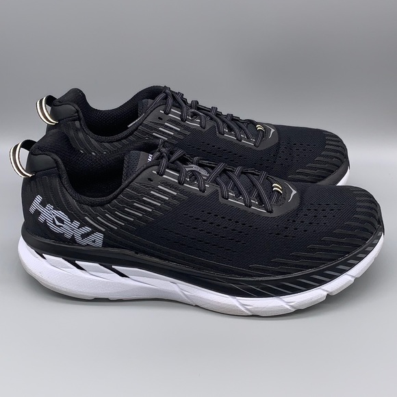 hoka 11.5 wide